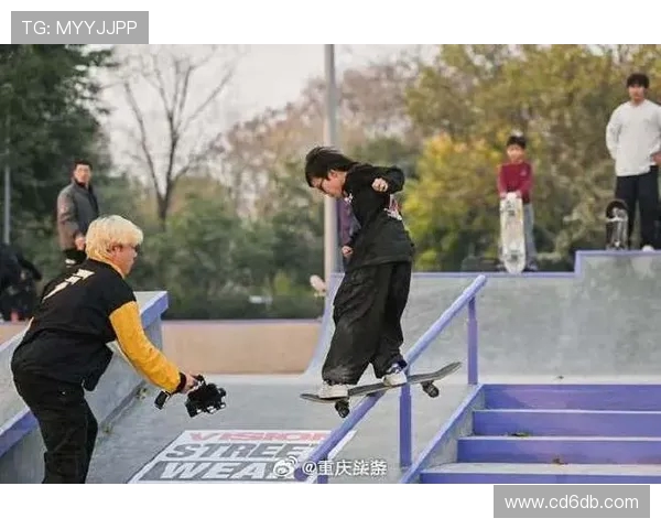 重庆滑板队在全国滑板配合排行榜中荣获第六名的佳绩展现实力